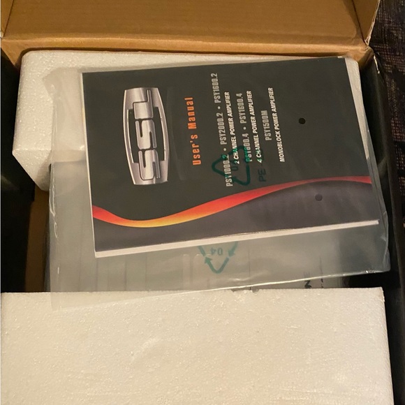 SSL Cyclone 2 channel power amplifier. PSY 1000.2, 1000 watts max power. - Picture 3 of 4